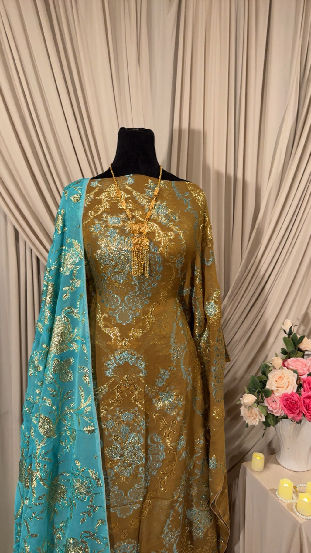 Turquoise Bronze Fransawi Dirac Set